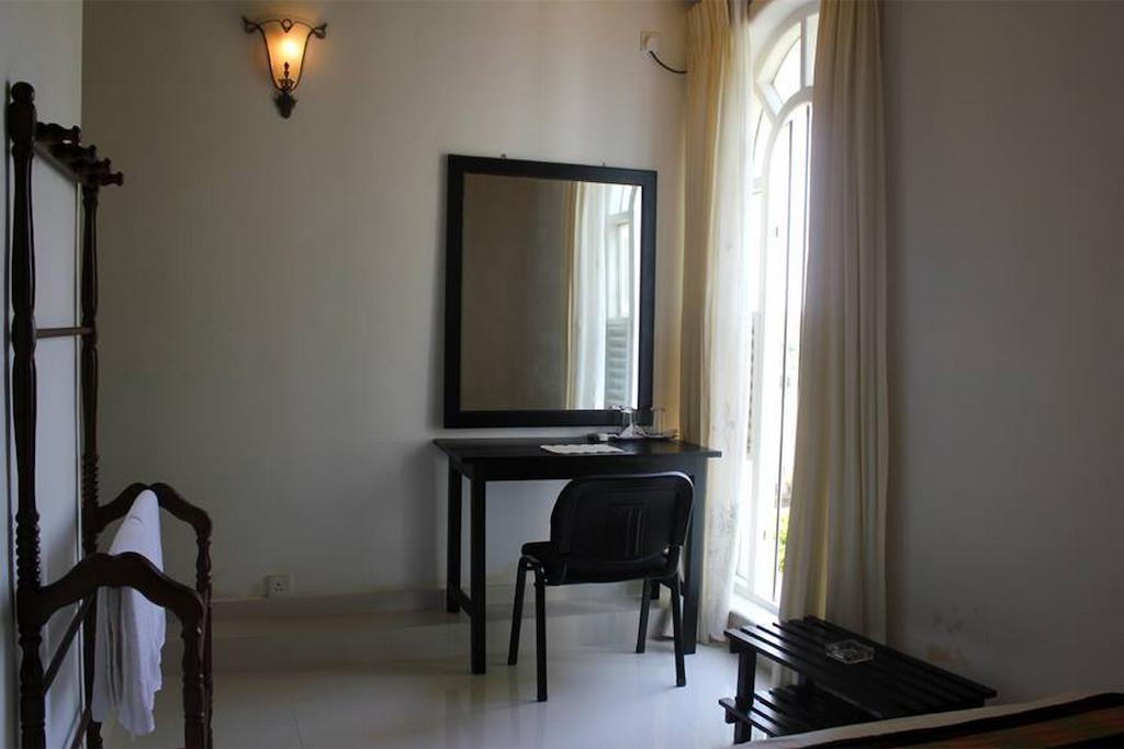 Fort De 19 Villa - Galle Fort Zimmer foto